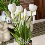 Kytica tulipánov biela