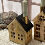 drevený domček svietnik 15x12 cm